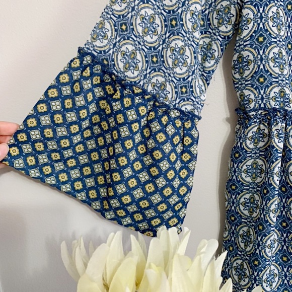 Jolt Women's Blue Tie Neck 3/4 Bell Sleeve Peasant Top - Picture 5 of 8